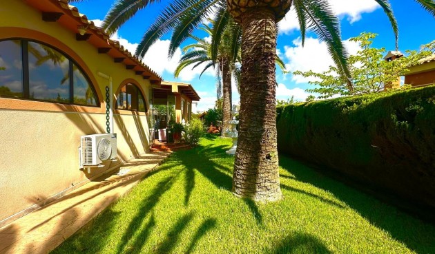 Resale - Villa -
Cabo Roig - Costa Blanca