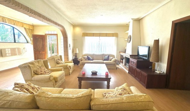 Resale - Villa -
Cabo Roig - Costa Blanca