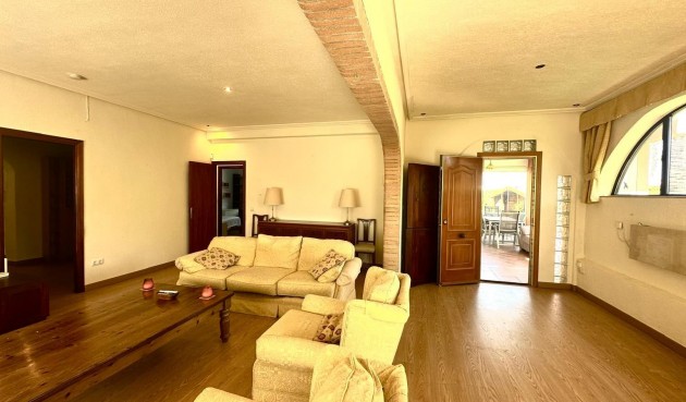 Resale - Villa -
Cabo Roig - Costa Blanca