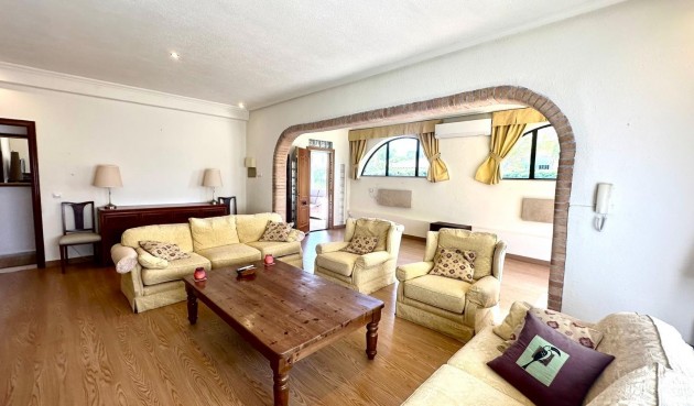 Resale - Villa -
Cabo Roig - Costa Blanca