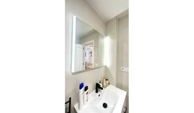 Brukt - Apartment -
Torrevieja - Centro