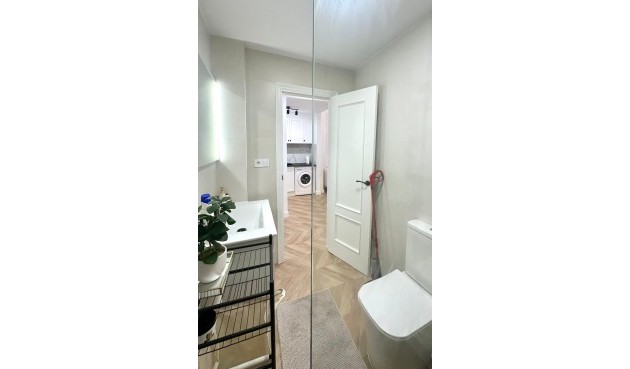 Brukt - Apartment -
Torrevieja - Centro