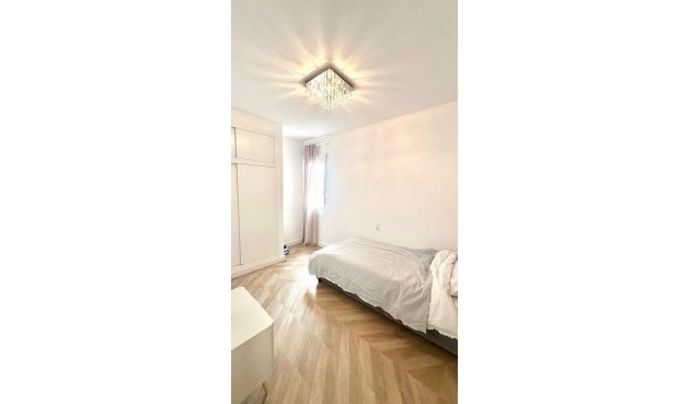 Brukt - Apartment -
Torrevieja - Centro