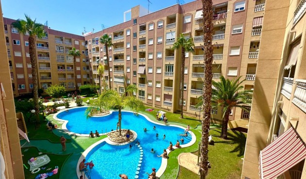 Brukt - Apartment -
Torrevieja - Centro