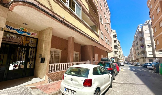 Reventa - Ático -
Torrevieja - Centro