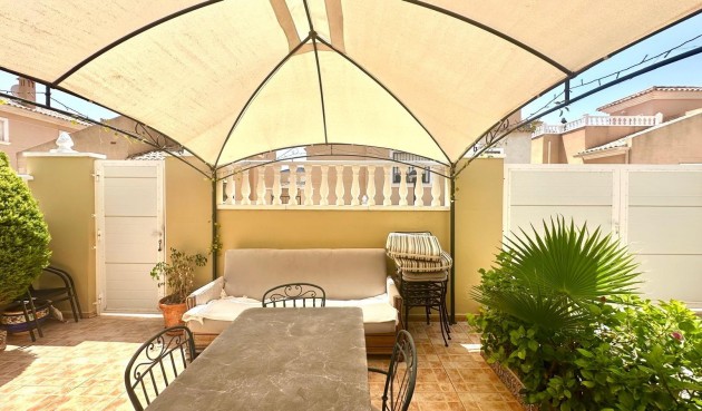 Återförsäljning - Town House -
Orihuela - Urbanización Perla Del Mar