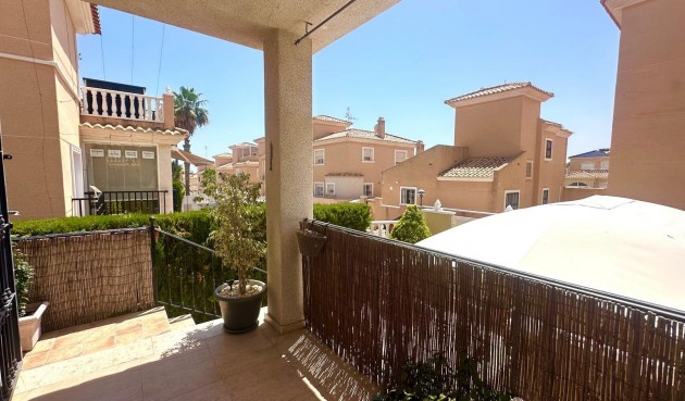 Återförsäljning - Town House -
Orihuela - Urbanización Perla Del Mar