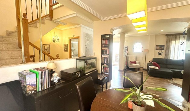 Återförsäljning - Town House -
Orihuela - Urbanización Perla Del Mar