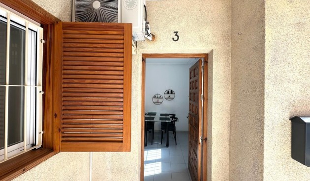 Brukt - Apartment -
Torrevieja - Acequion