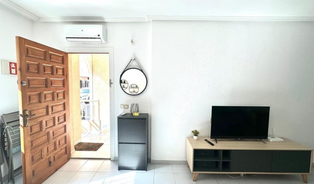 Brukt - Apartment -
Torrevieja - Acequion