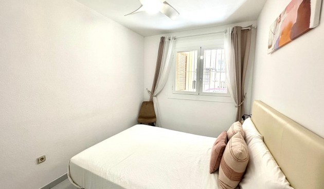 Brukt - Apartment -
Torrevieja - Acequion