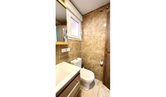 Reventa - Apartment -
Torrevieja