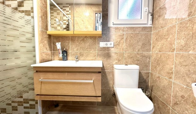 Reventa - Apartment -
Torrevieja