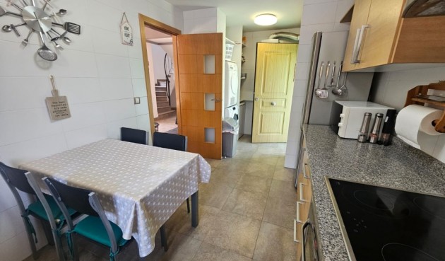 Reventa - Villa -
Sierra Cortina - Inland