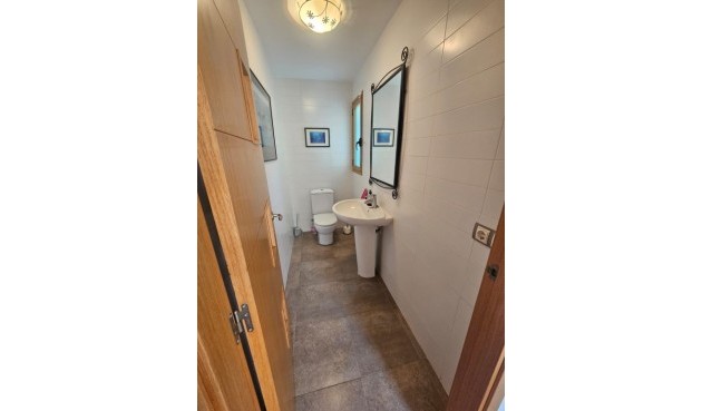 Reventa - Villa -
Sierra Cortina - Inland