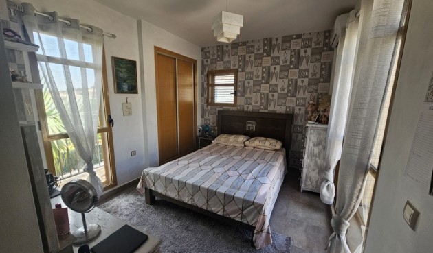 Reventa - Villa -
Sierra Cortina - Inland