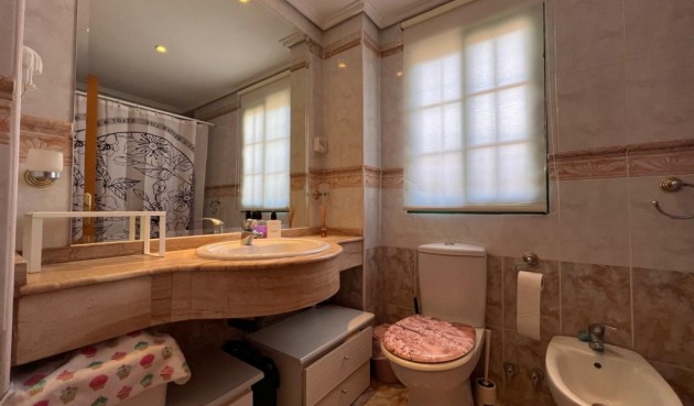 Brukt - Villa -
Benidorm - Costa Blanca