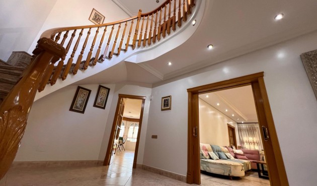 Brukt - Villa -
Callosa de Segura - Callosa De Segura