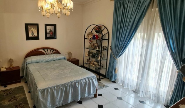 Brukt - Villa -
Benidorm - Costa Blanca