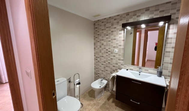 Brukt - Town House -
Lo Pagan - La Puntica