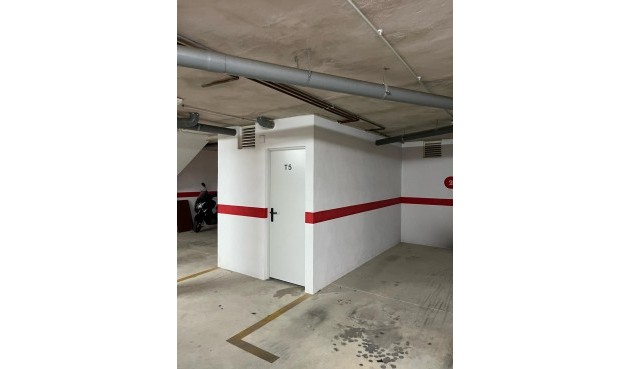 Brukt - Town House -
Lo Pagan - La Puntica