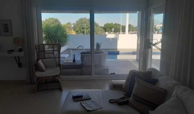 Resale - Villa -
Gran Alacant - Costa Blanca