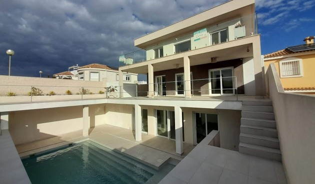 Resale - Villa -
Gran Alacant - Costa Blanca