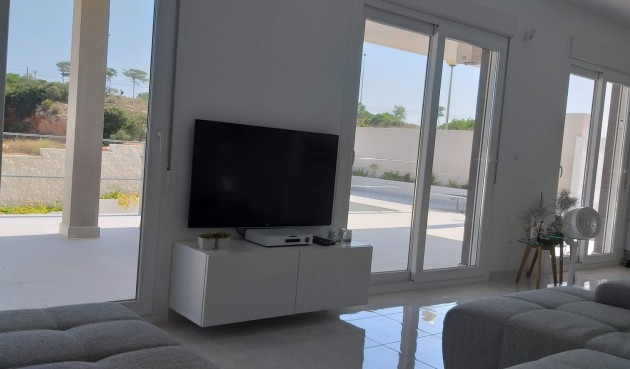 Resale - Villa -
Gran Alacant - Costa Blanca