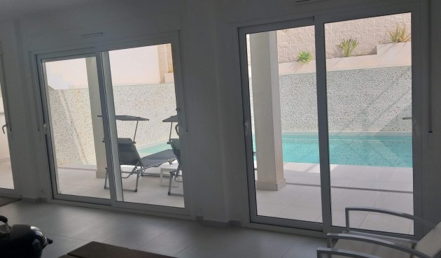 Resale - Villa -
Gran Alacant - Costa Blanca