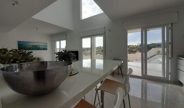 Resale - Villa -
Gran Alacant - Costa Blanca