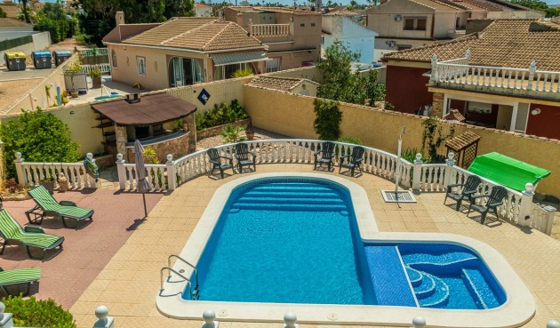 Brukt - Villa -
Torrevieja - Costa Blanca