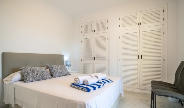 Resale - Villa -
Torrevieja - Costa Blanca