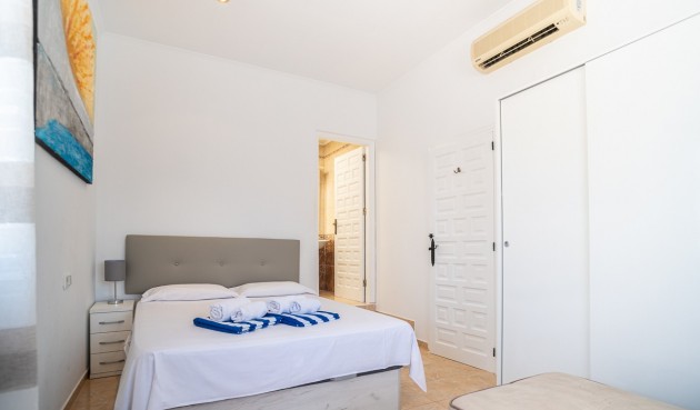 Resale - Villa -
Torrevieja - Costa Blanca