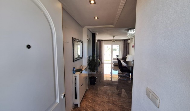 Återförsäljning - Apartment -
Orihuela Costa - La Zenia