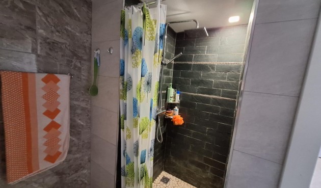 Återförsäljning - Apartment -
Orihuela Costa - La Zenia