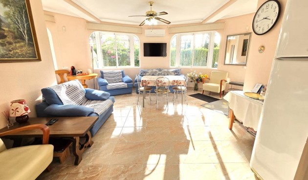 Resale - Villa -
Orihuela Costa - Playa Flamenca