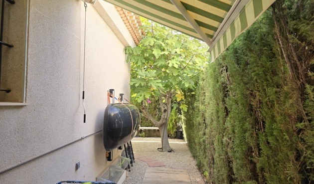 Resale - Villa -
Orihuela Costa - Playa Flamenca