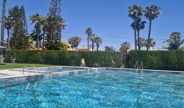 Resale - Apartment -
Orihuela Costa - Playa Flamenca