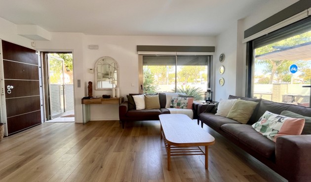 Brukt - Villa -
Torre de la Horadada - Costa Blanca