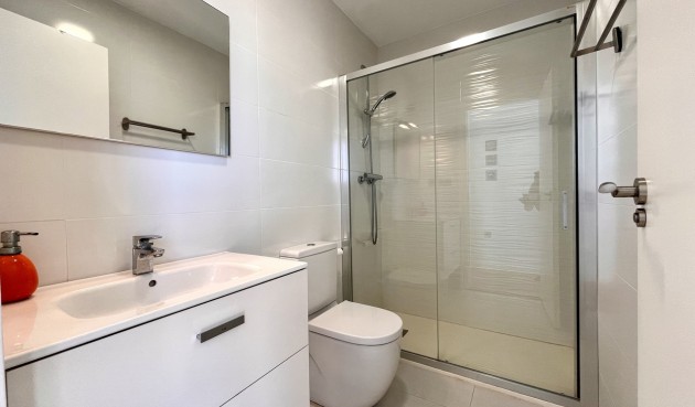 Brukt - Villa -
Torre de la Horadada - Costa Blanca