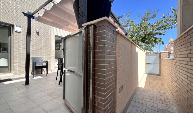 Brukt - Villa -
Torre de la Horadada - Costa Blanca