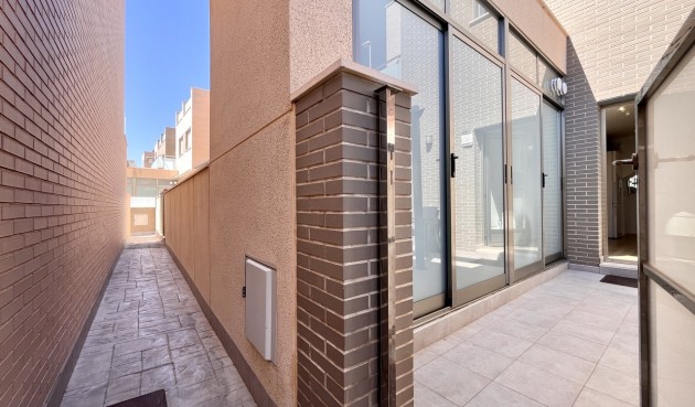 Brukt - Villa -
Torre de la Horadada - Costa Blanca