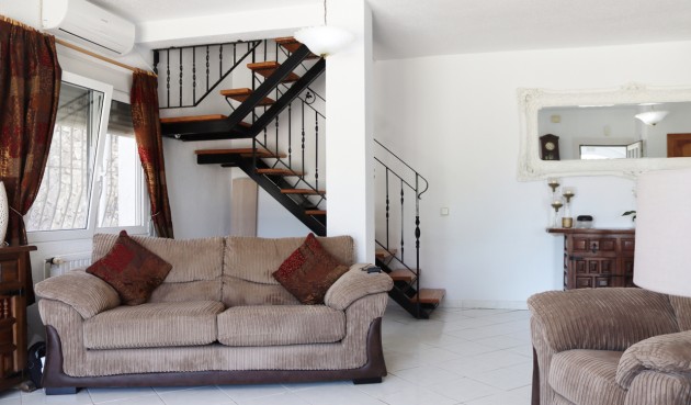 Resale - Villa -
Parcent - Inland