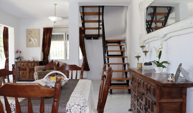 Resale - Villa -
Parcent - Inland