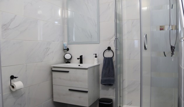 Resale - Villa -
Parcent - Inland