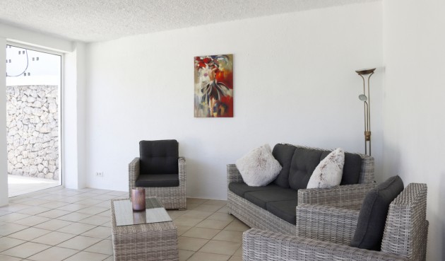 Resale - Villa -
Parcent - Inland