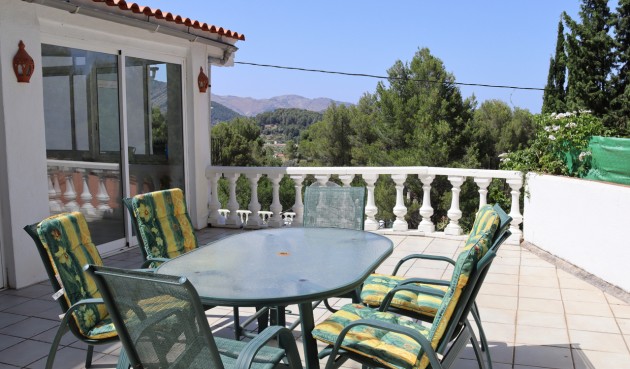 Resale - Villa -
Parcent - Inland