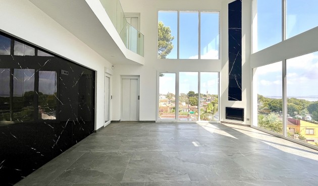 Resale - Villa -
Los Balcones - Costa Blanca