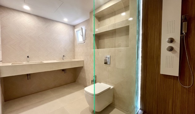 Resale - Villa -
Los Balcones - Costa Blanca