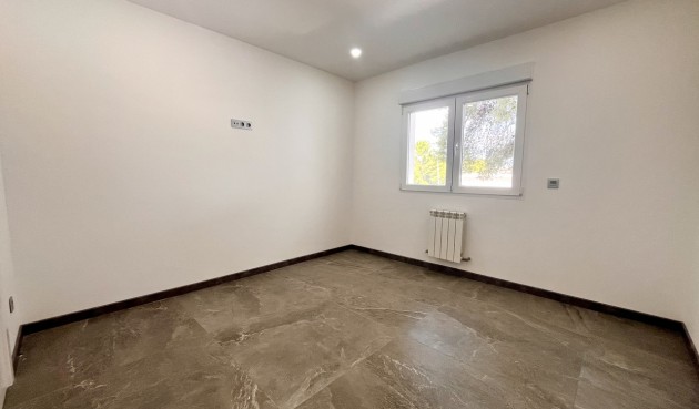 Resale - Villa -
Los Balcones - Costa Blanca